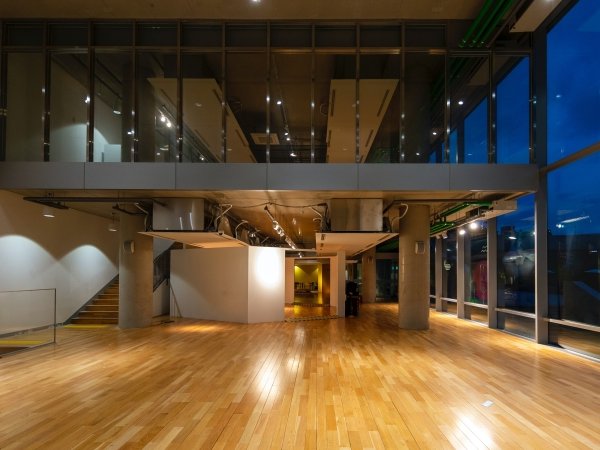 Commercial floors from {{ NAME }} in {{ LOCATION }}